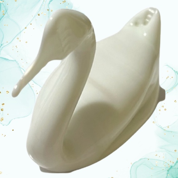 Vintage handmade swan trinket decor 🦢, white - Picture 1 of 8